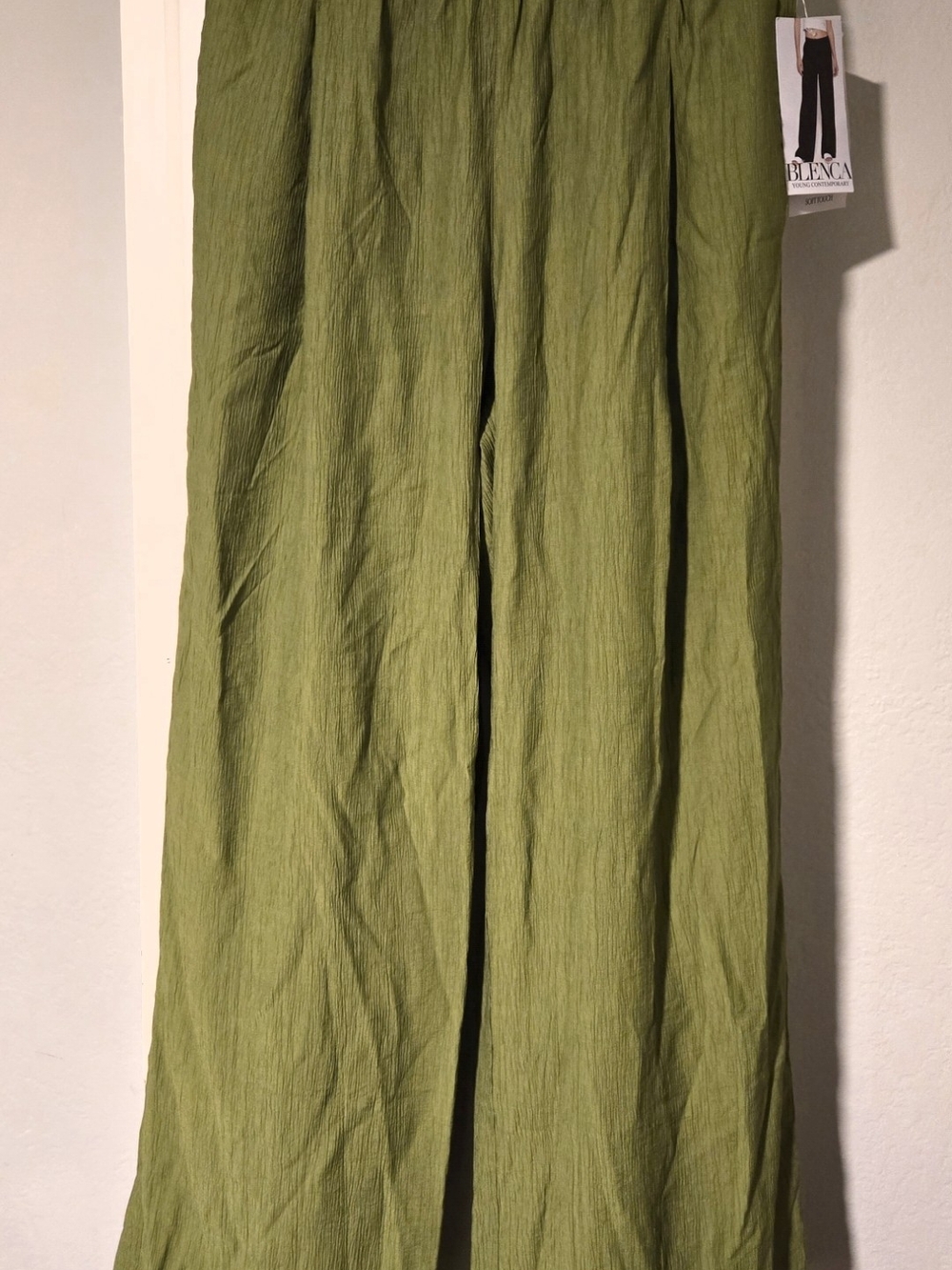 Brand New-Pleated Olive Green Wide-Leg Pants With Pleated Pockets